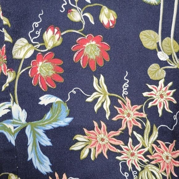 Anne Taylor Petite Factory Floral Cropped pants size 2P - Picture 5 of 12